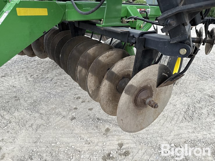 john-deere-637-image-15