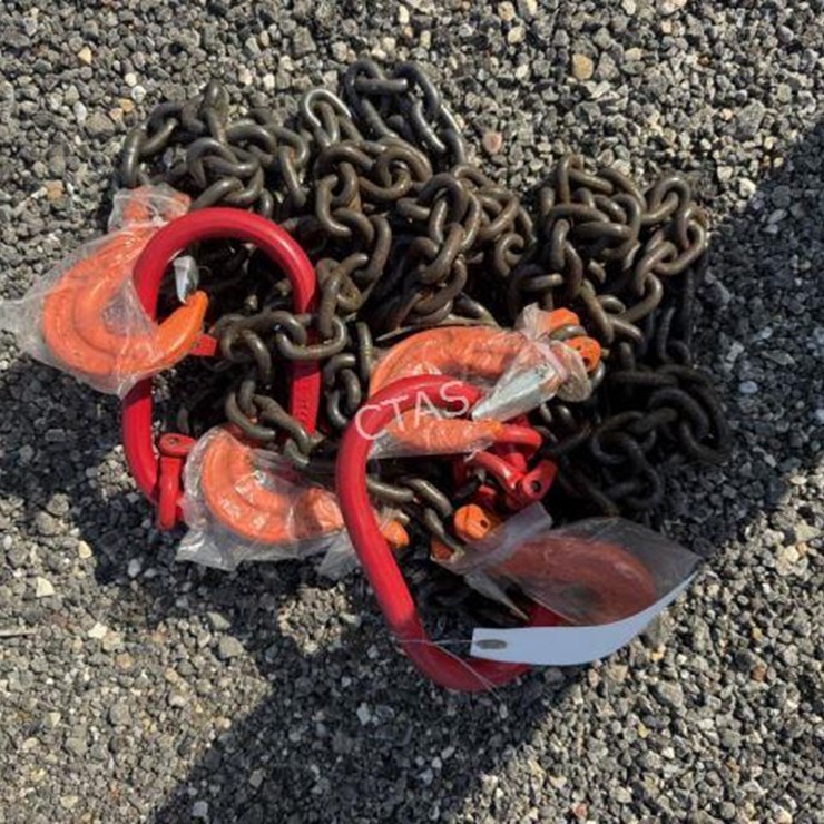 #34 • (2) 5/16" 7' G80 Double Chain Sling