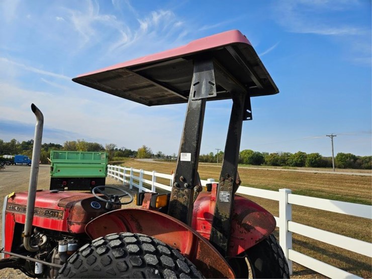 massey-ferguson-240-image-24