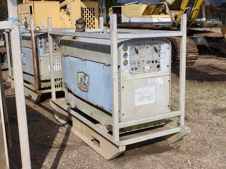 #2556-•-lincoln-welder-|-parts-or-repair-image-2