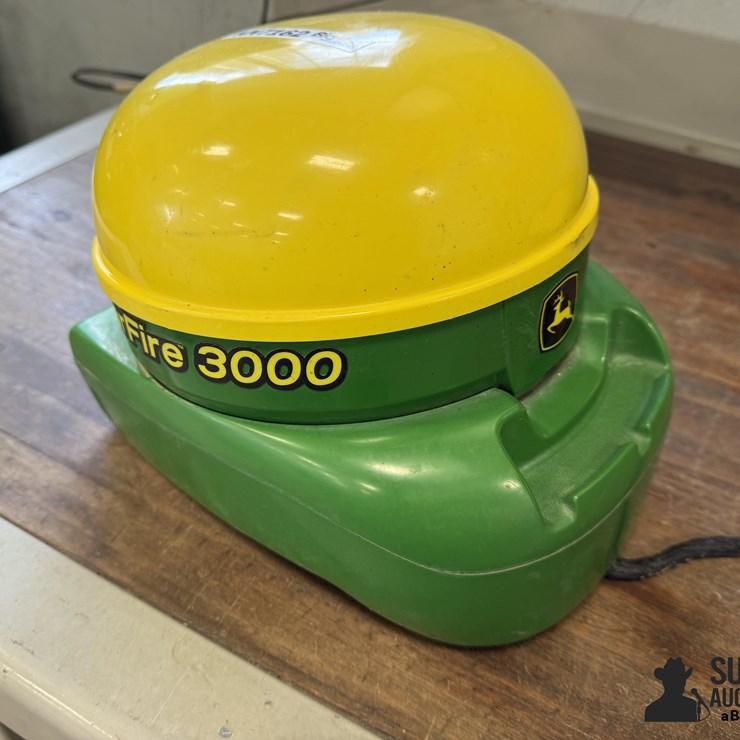 JOHN DEERE 3000