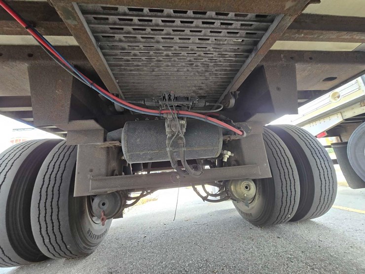 2012-great-dane-trailer-image-6