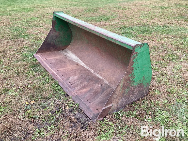 john-deere-72-image-1