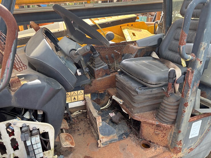 jcb-509-42-image-6