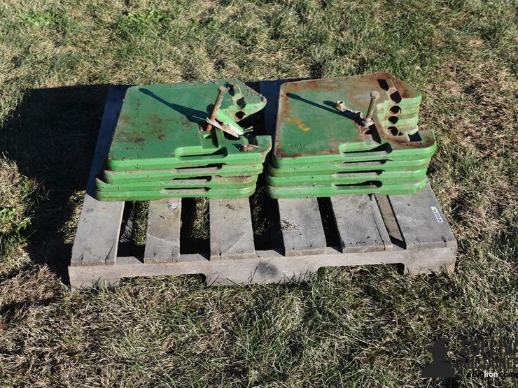 john-deere-suitcase-weights-image-3