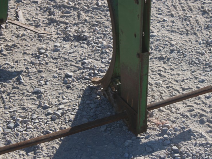 john-deere-100-image-9