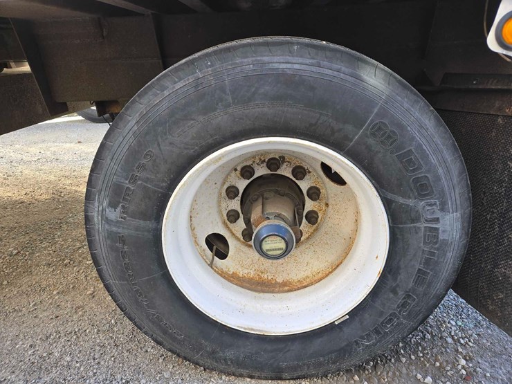 2012-great-dane-trailer-image-6