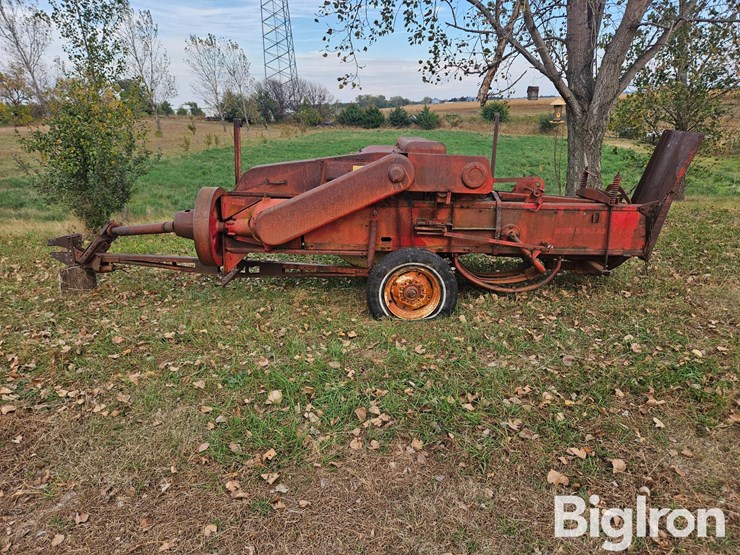 new-holland-68-image-8