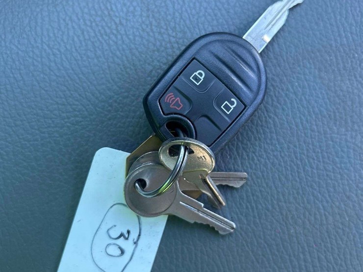 2012-ford-f250-image-9