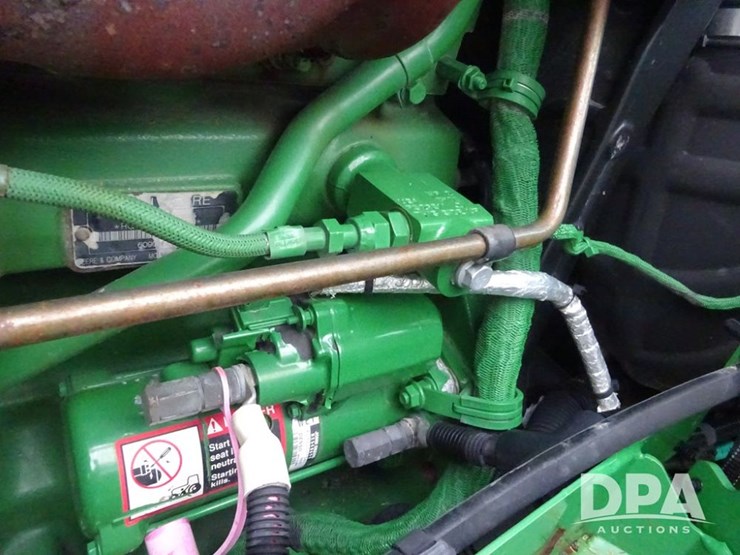 2015-john-deere-r4038-image-104