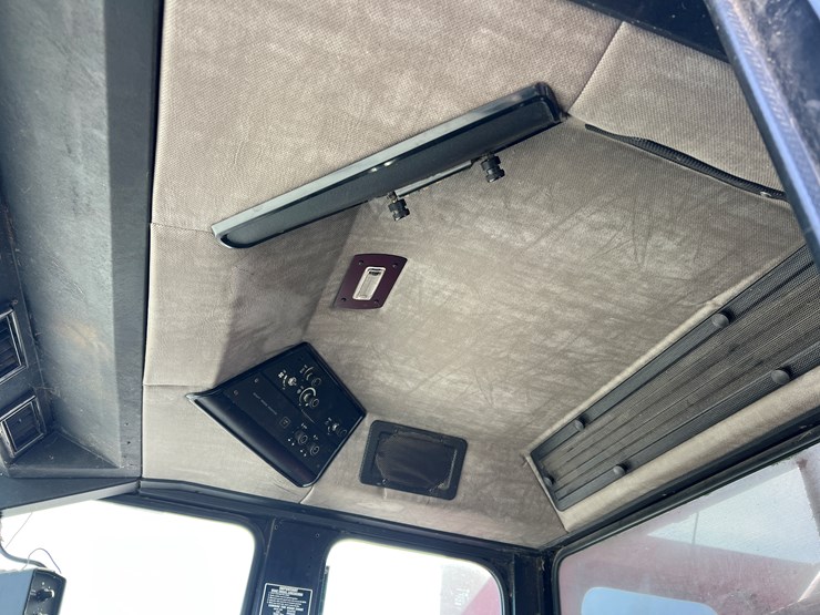 case-ih-1680-image-17