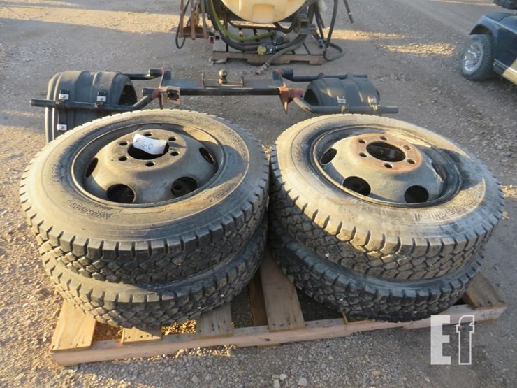 4-rims-and-tires-9r-225-image-4