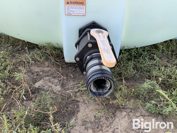 2550-gallon-poly-tank-image-15