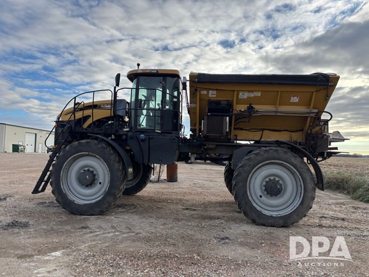 2014-ag-chem-rg1100-image-13