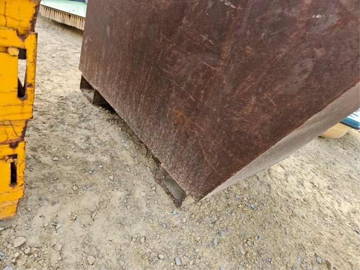 #3153-•-14-carbon-dioxide-tanks-&-bin-image-6