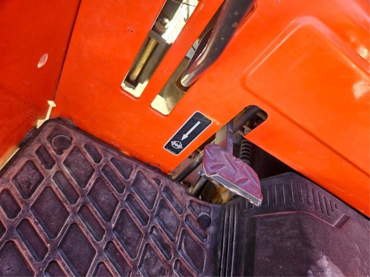 kubota-m5400-image-35