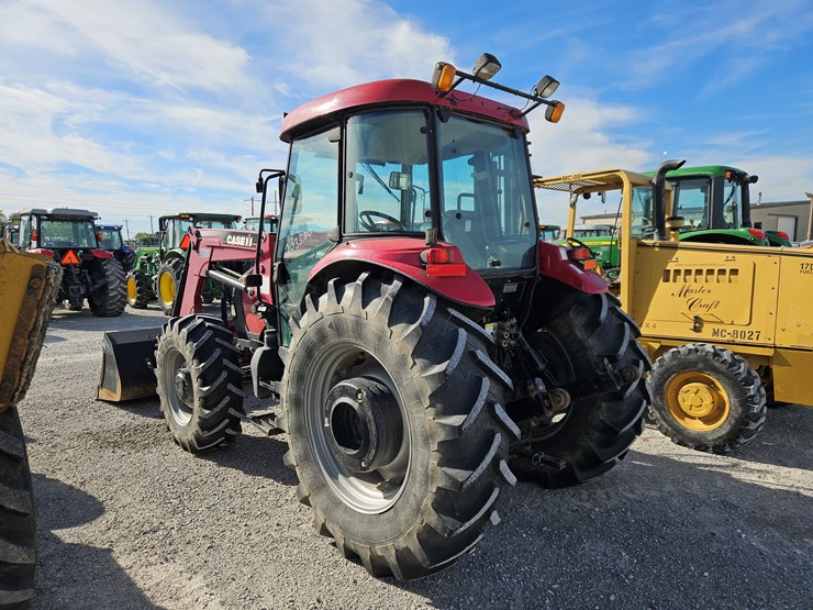 2009-case-ih-farmall-95-image-15