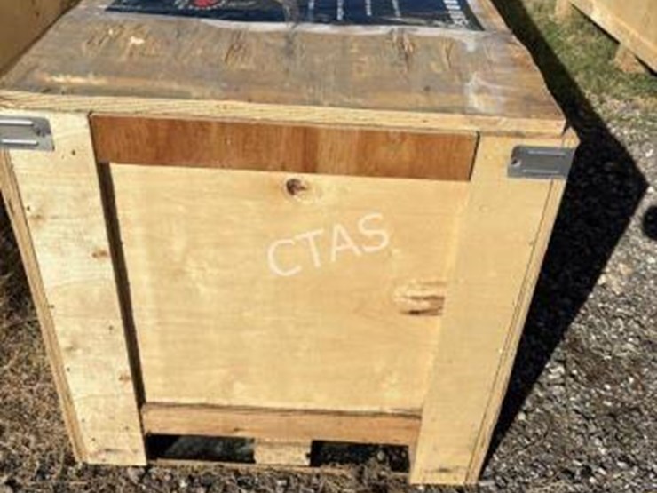 #8-•-11'-x-19'-metal-garage-shed-w/-double-front-doors-image-3