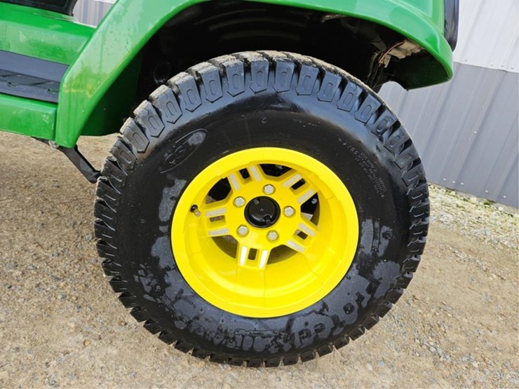 john-deere-x730-image-28
