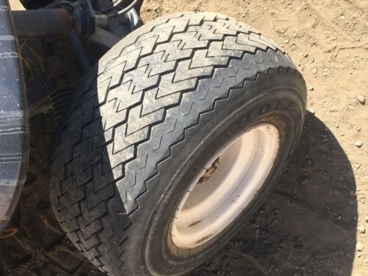 2006-4-passenger-utility-cart,-image-9