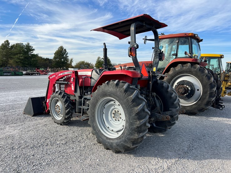 massey-ferguson-4608-image-10