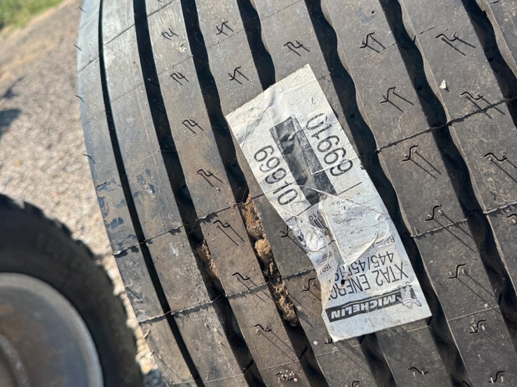 air-seeder-tires-image-13