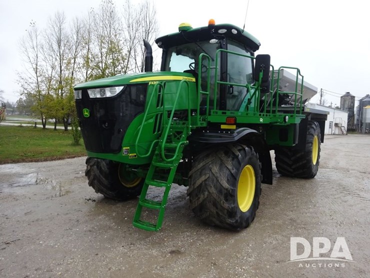 2018-john-deere-f4365-image-2