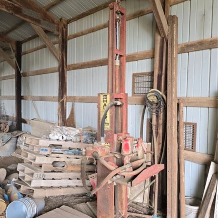 #35 • Shaver Post Pounder