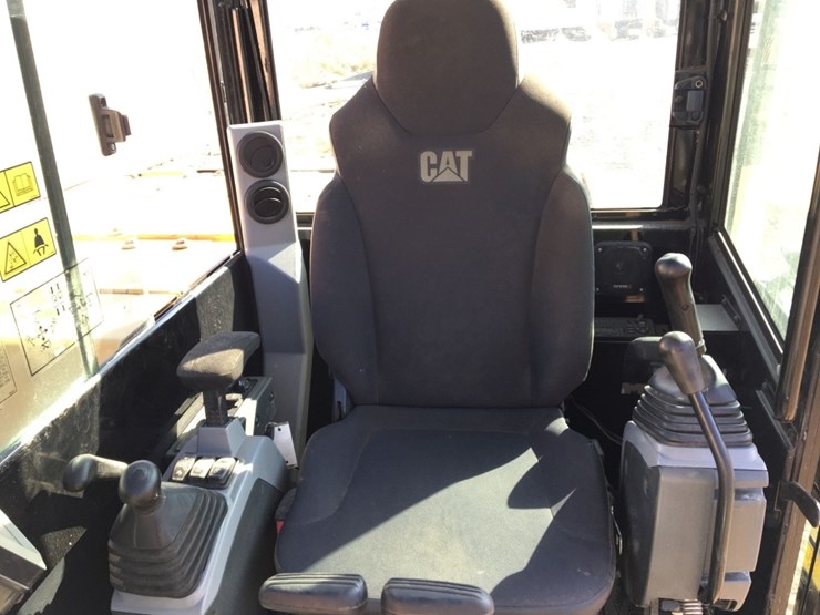 2018-caterpillar-305.5e2-image-6