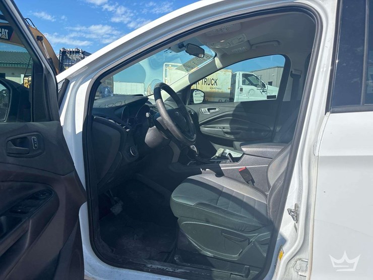 2019-ford-escape-image-11