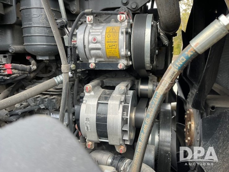 2025-case-ih-steiger-715-quadtrac-tractor-(jn3260)-image-116