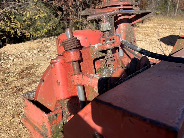 #5920-•-heston-chopper-with-hay-head-image-23