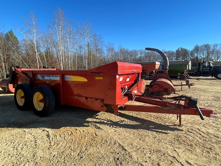 new-holland-195-image-3