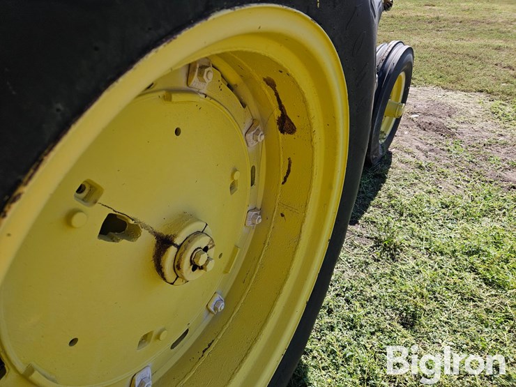 1949-john-deere-r-image-19