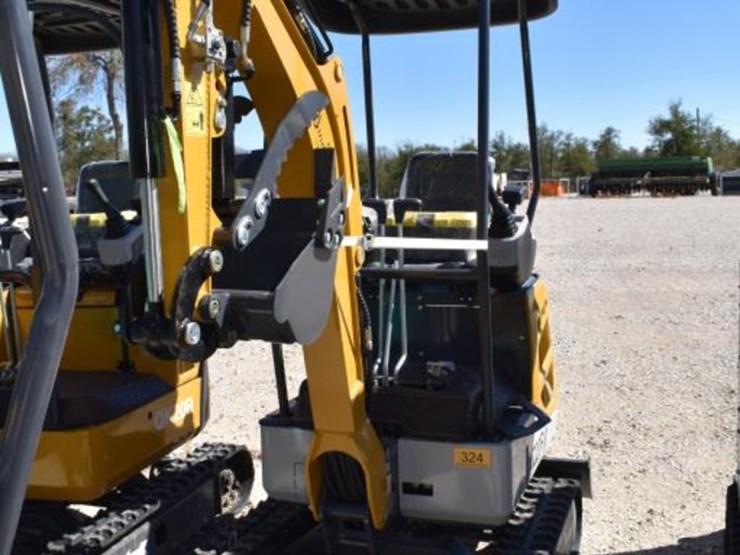 cfg-xz20r-mini-excavator-(serial-#-xz20r202509020364)-(k)-image-1