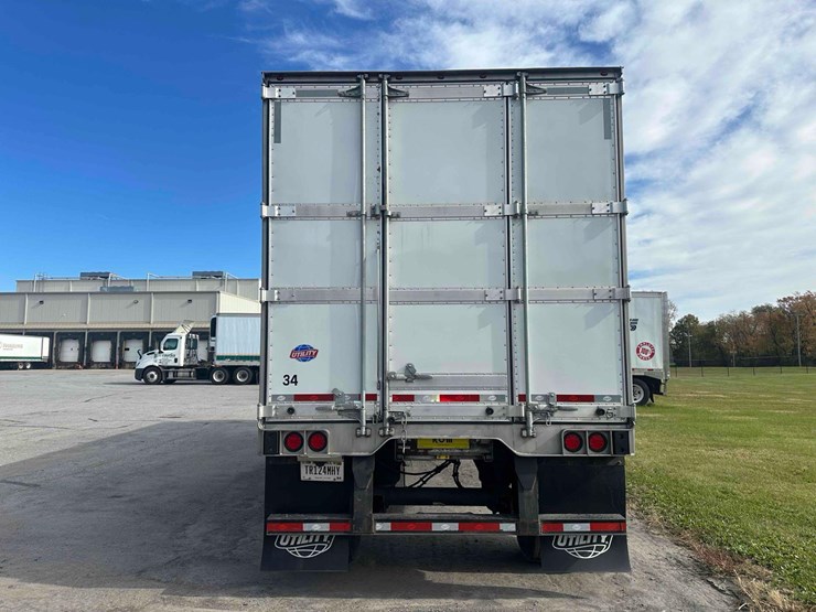2025-utility-refrigerated-trailer-image-9