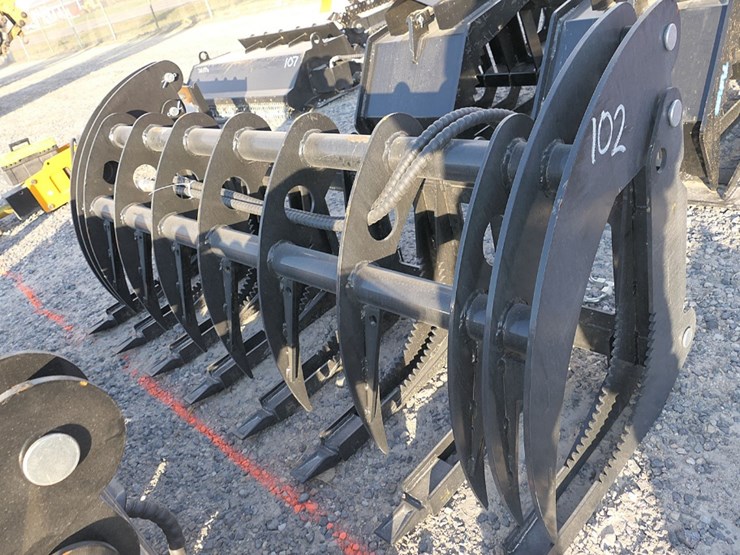 giyi-72''-log-grapple,-fits-skidsteer-qt-(unused)-(tax)-image-1