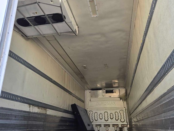 2012-great-dane-trailer-image-4