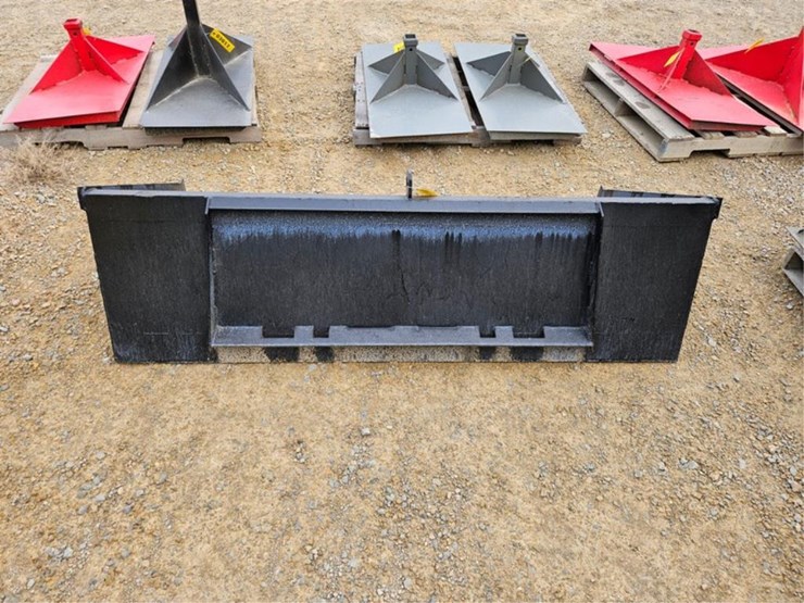 #3018-•-72"-material-bucket-image-3