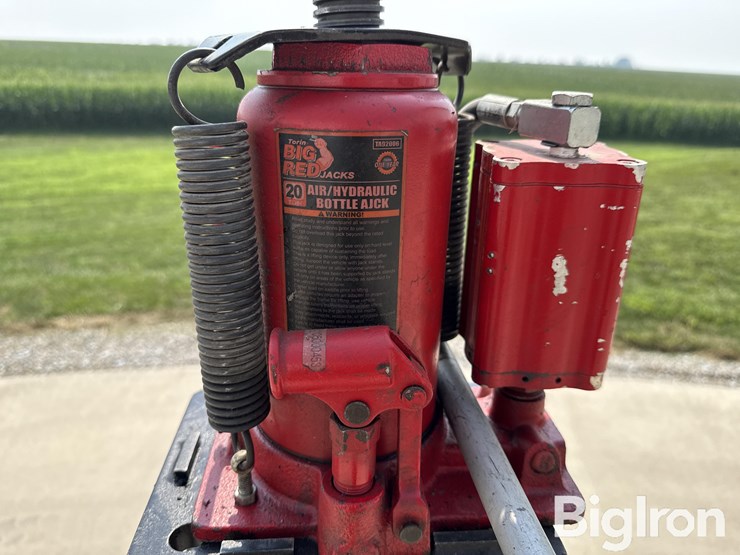 shop-made-sprayer-tire-jack-image-14