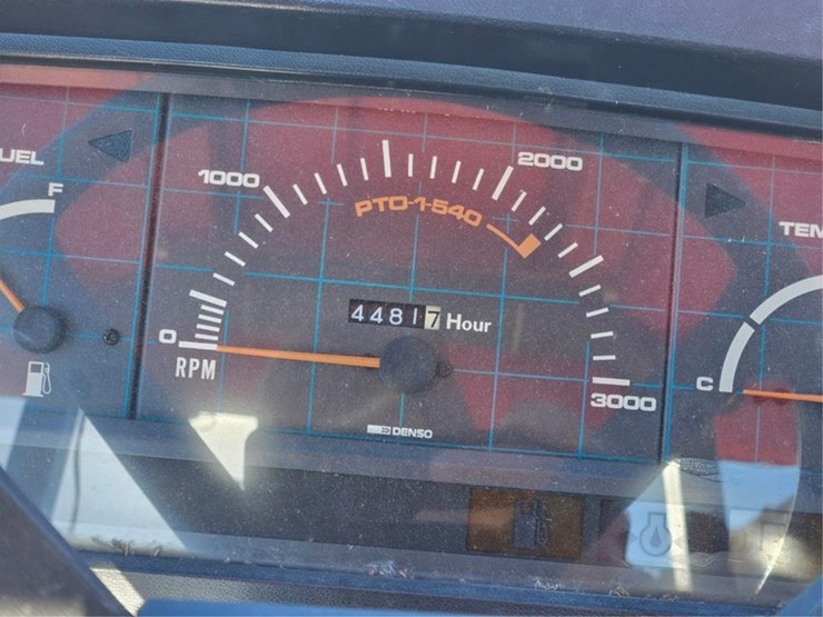 kubota-m5400-image-34