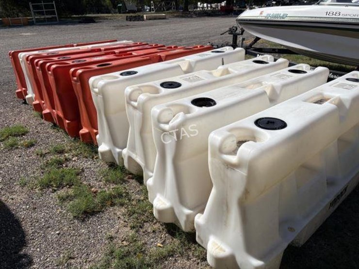 #148-•-(10)-yodock-water-wall-barriers-image-6