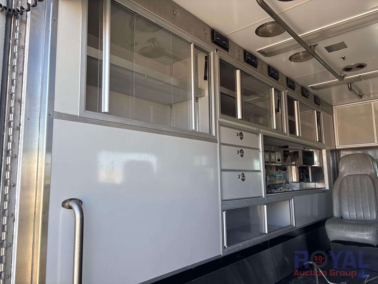 2008-sterling-acterra-image-16