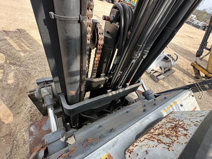 #2604-•-toyota-sgc30-forklift-|-parts/repairs-image-22