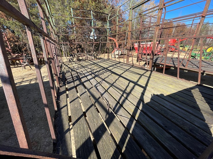 #5927-•-16'-hay-rack-image-19