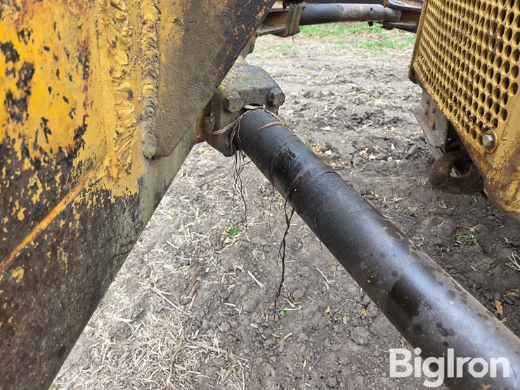 1967-caterpillar-d6c-image-16