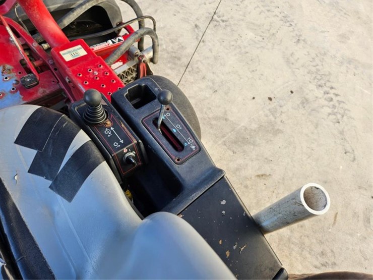 #3038-•-toro-3150-greens-mower-image-19