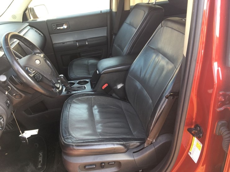 2013-ford-flex-image-8