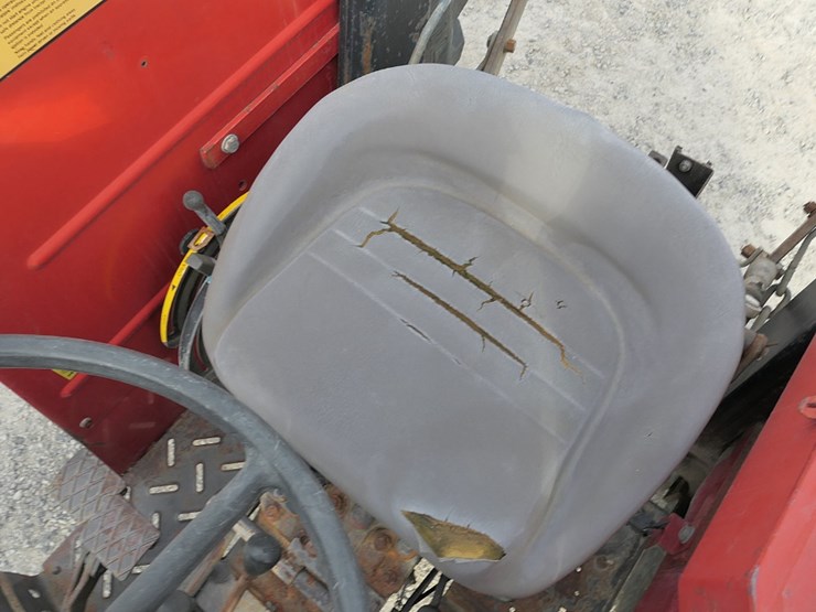 massey-ferguson-231-image-15