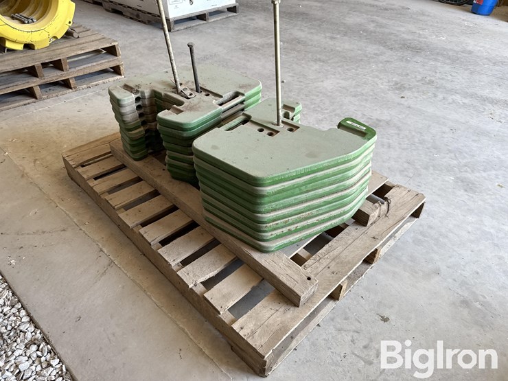john-deere-front-tractor-weights-image-3